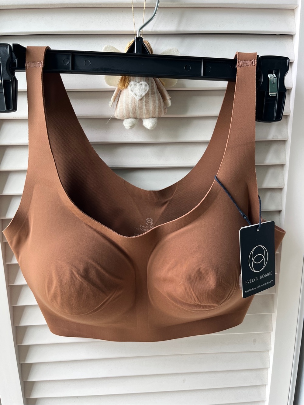 Women’s Seamless Stretch Bra in Rust Brown